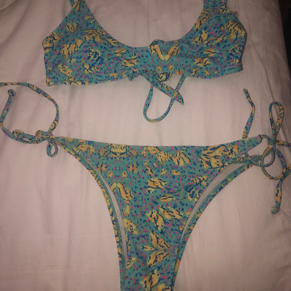 Bikini